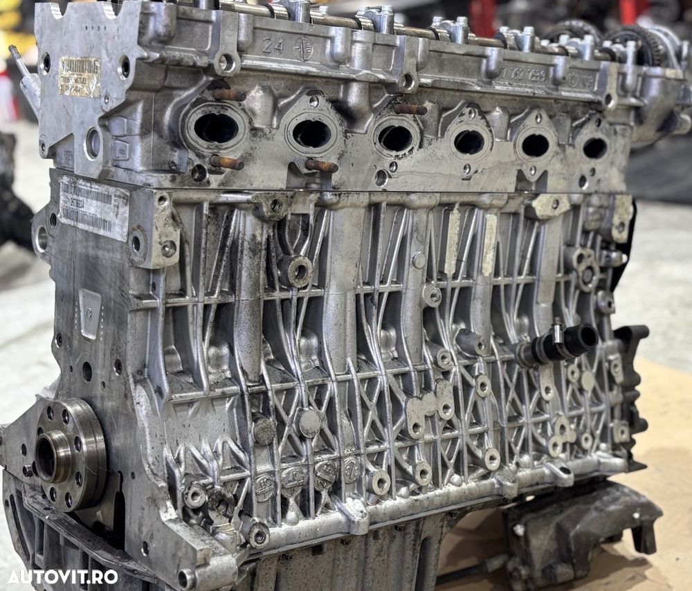 Motor BMW 3.0D Bi-Turbo (306D5 / M57N2) - 286 CP Motor 306D5 (M57D30TÜ2 TOP) – 286 CP / 210 kW – Euro 4 Cu distribuția în față 2006 2010 - 2