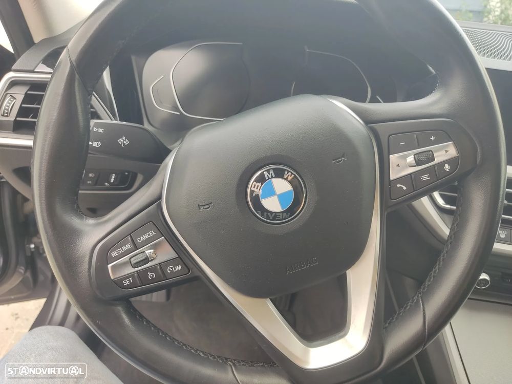 BMW 2000 - 23