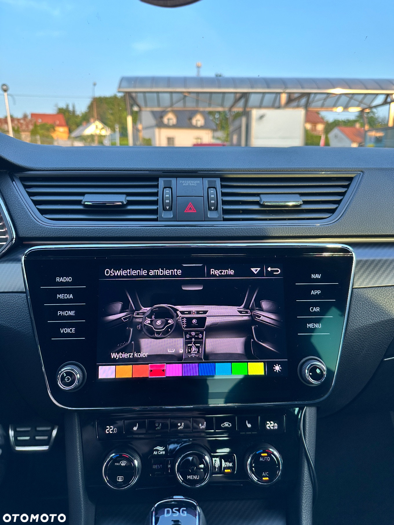 Skoda Superb 2.0 TDI DSG Sportline - 32
