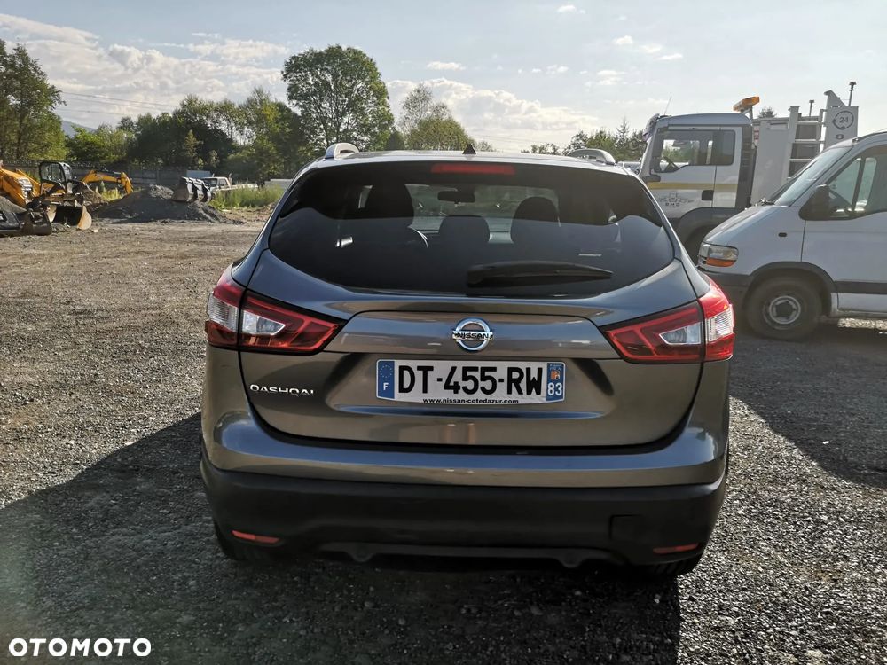 Nissan Qashqai 1.2 DIG-T N-Connecta EU6 - 13