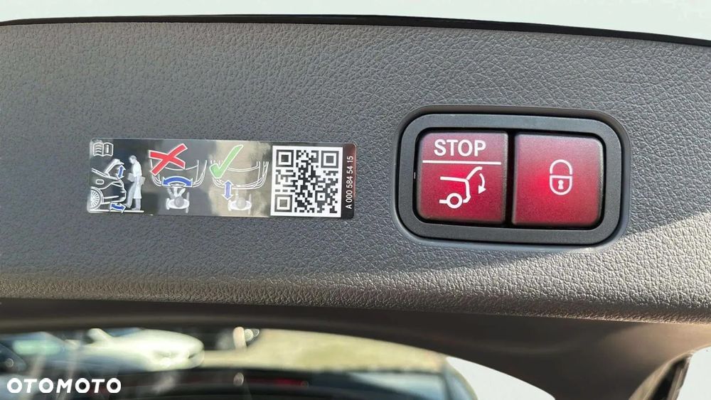 Mercedes-Benz GLC 300 mHEV 4-Matic AMG Line - 14