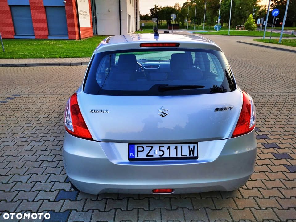Suzuki Swift 1.2 Comfort Plus - 6