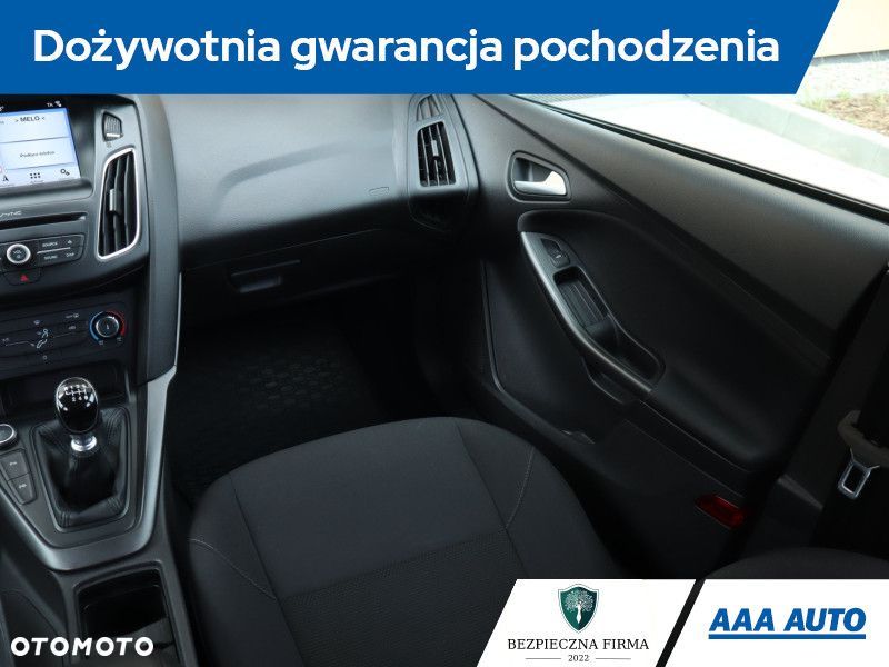 Ford Focus SW - 10