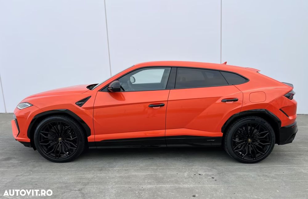 Lamborghini URUS - 5