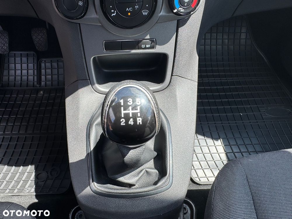 Ford Fiesta 1.25 Trend Edition - 26