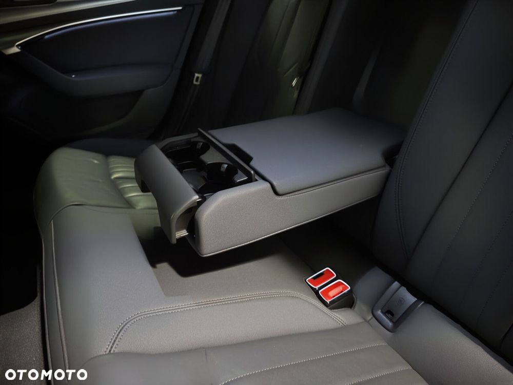 Audi A6 Avant - 29
