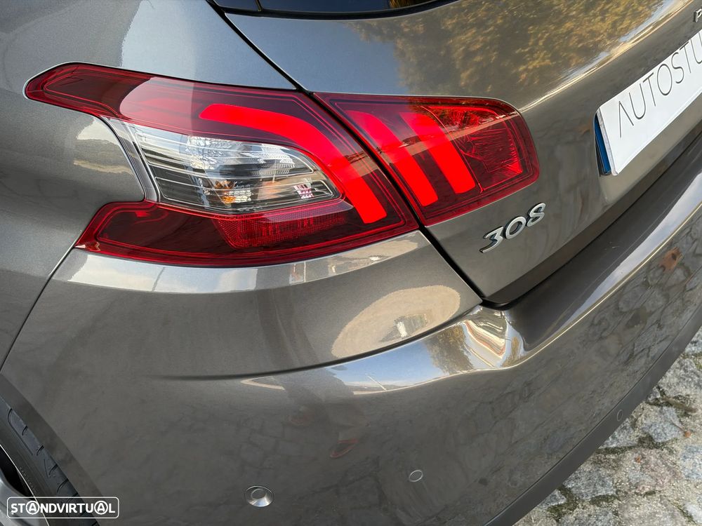 Peugeot 308 PureTech 130 GPF EAT8 Stop & Start Tech Edition - 18