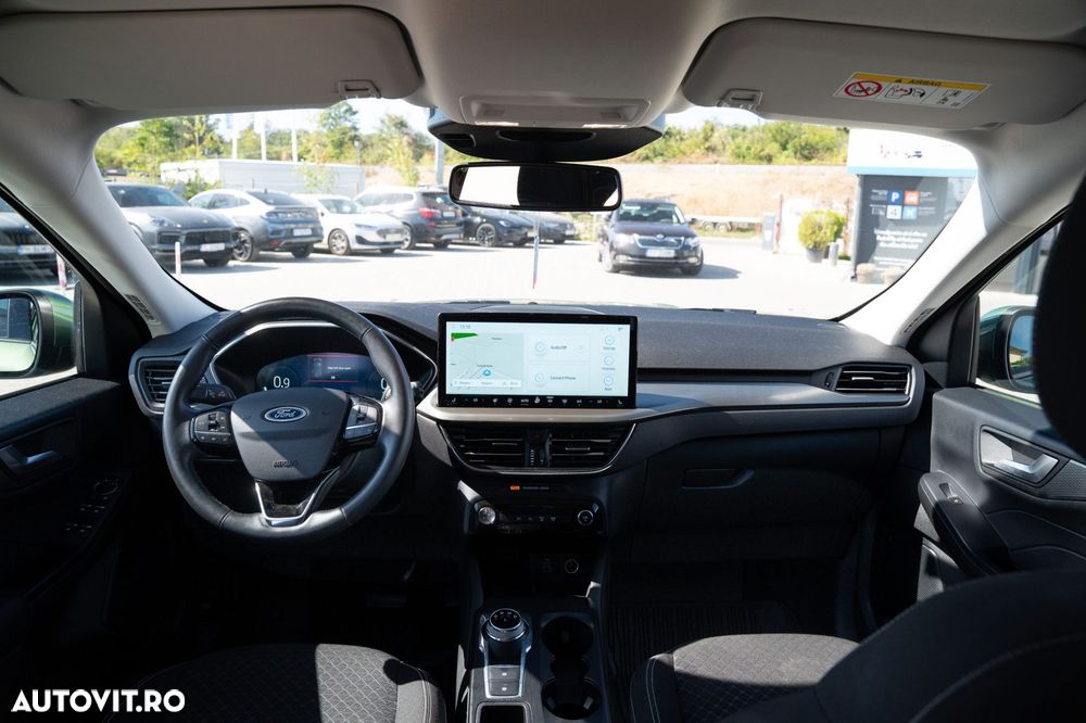 Ford Kuga - 8