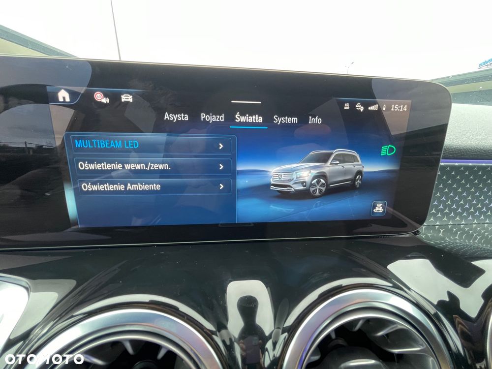 Mercedes-Benz GLB 200 d AMG Line 8G-DCT - 23