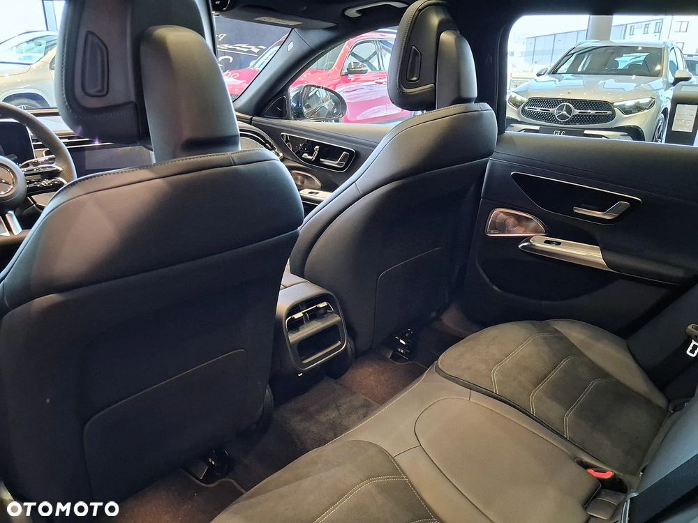 Mercedes-Benz Klasa E 220 d 4-Matic - 20