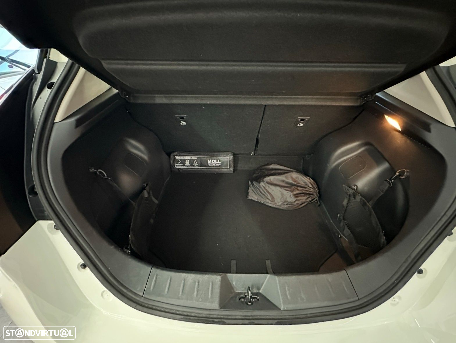 Nissan Leaf Acenta - 18