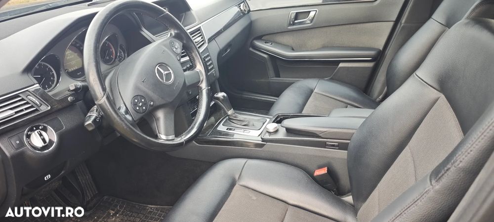 Mercedes-Benz E - 5
