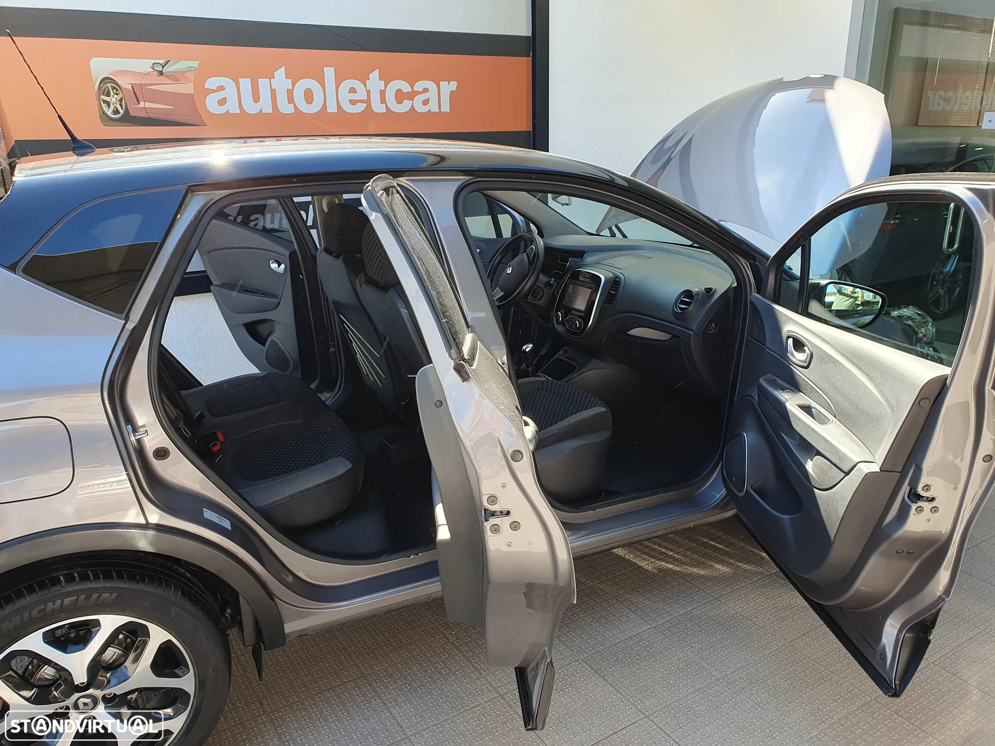 Renault Captur 0.9 TCE Exclusive - 16