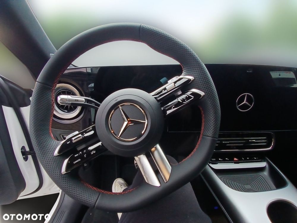 Mercedes-Benz CLA 200 mHEV 8G-DCT - 14