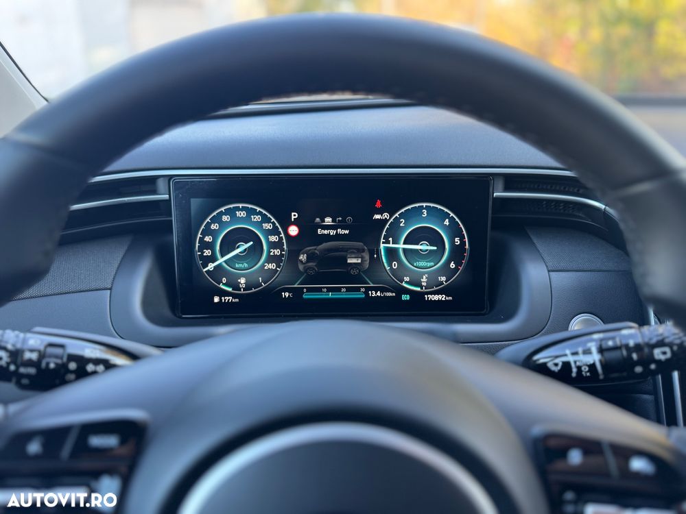 Hyundai Tucson 1.6 CRDi 48V-Hybrid 2WD DCT Select - 11