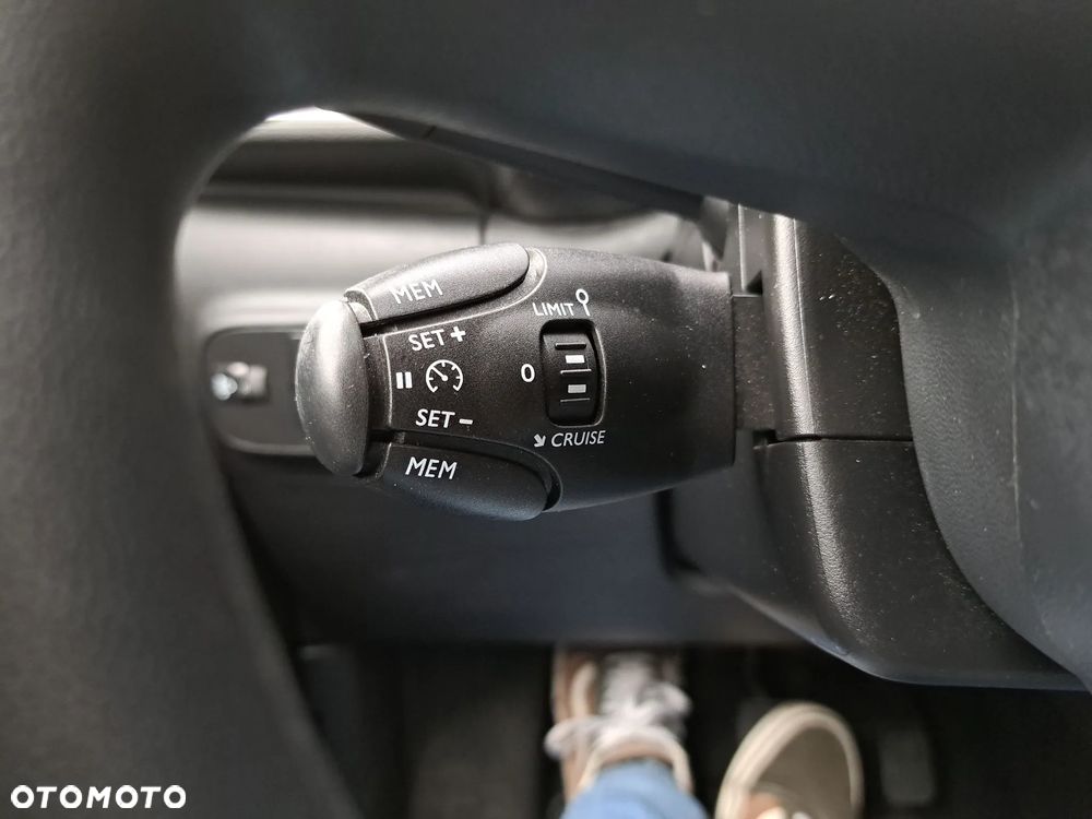 Citroën C3 1.2 PureTech Feel - 35
