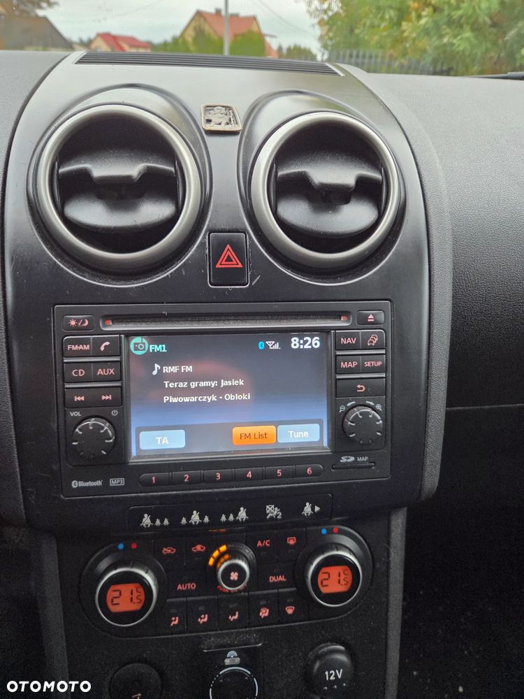 Nissan Qashqai - 12