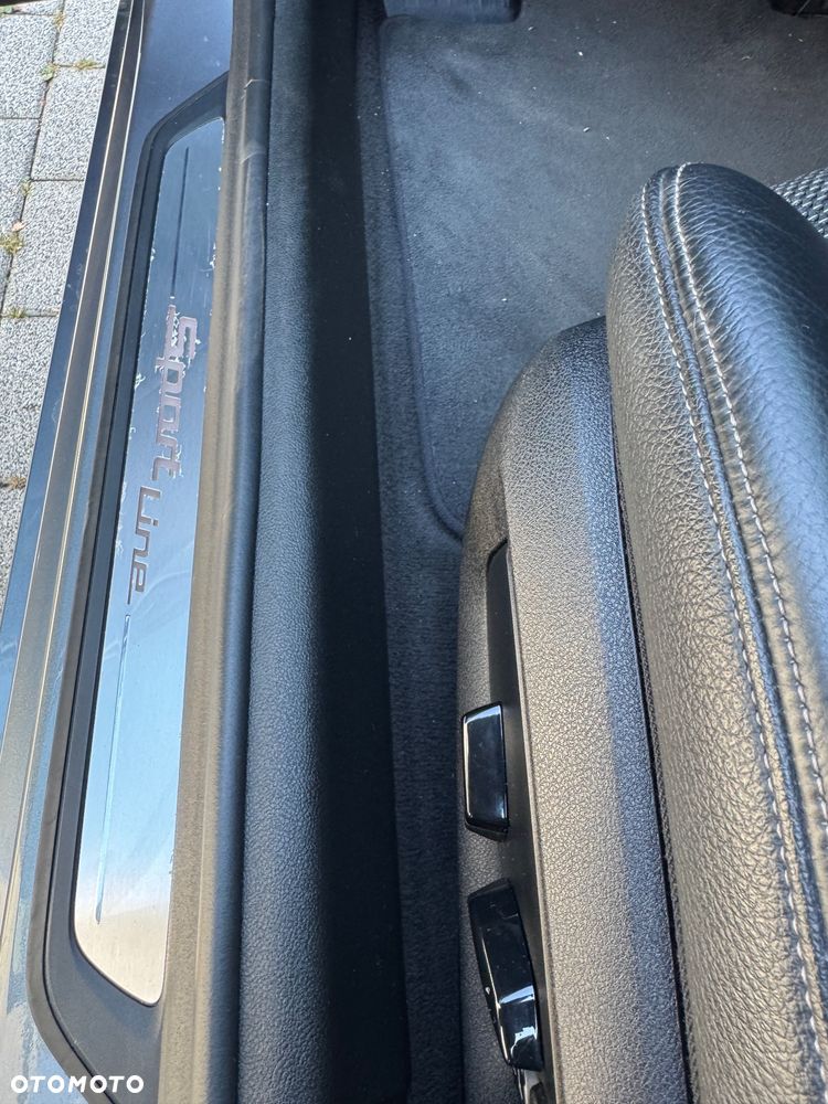 BMW Seria 5 520d Sport Line - 16