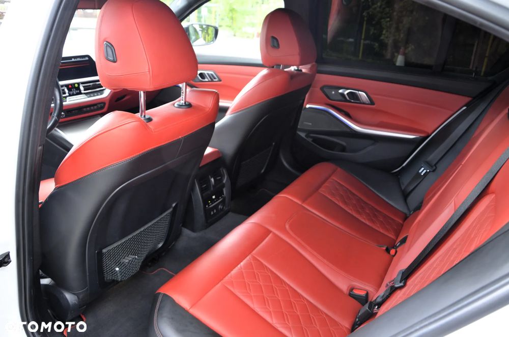 BMW Seria 3 M340i xDrive sport - 10