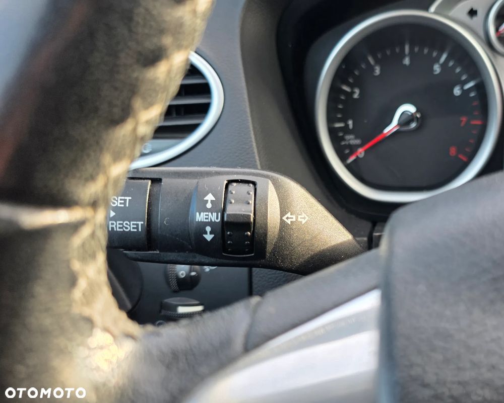 Ford Focus 1.6 Gold X - 16