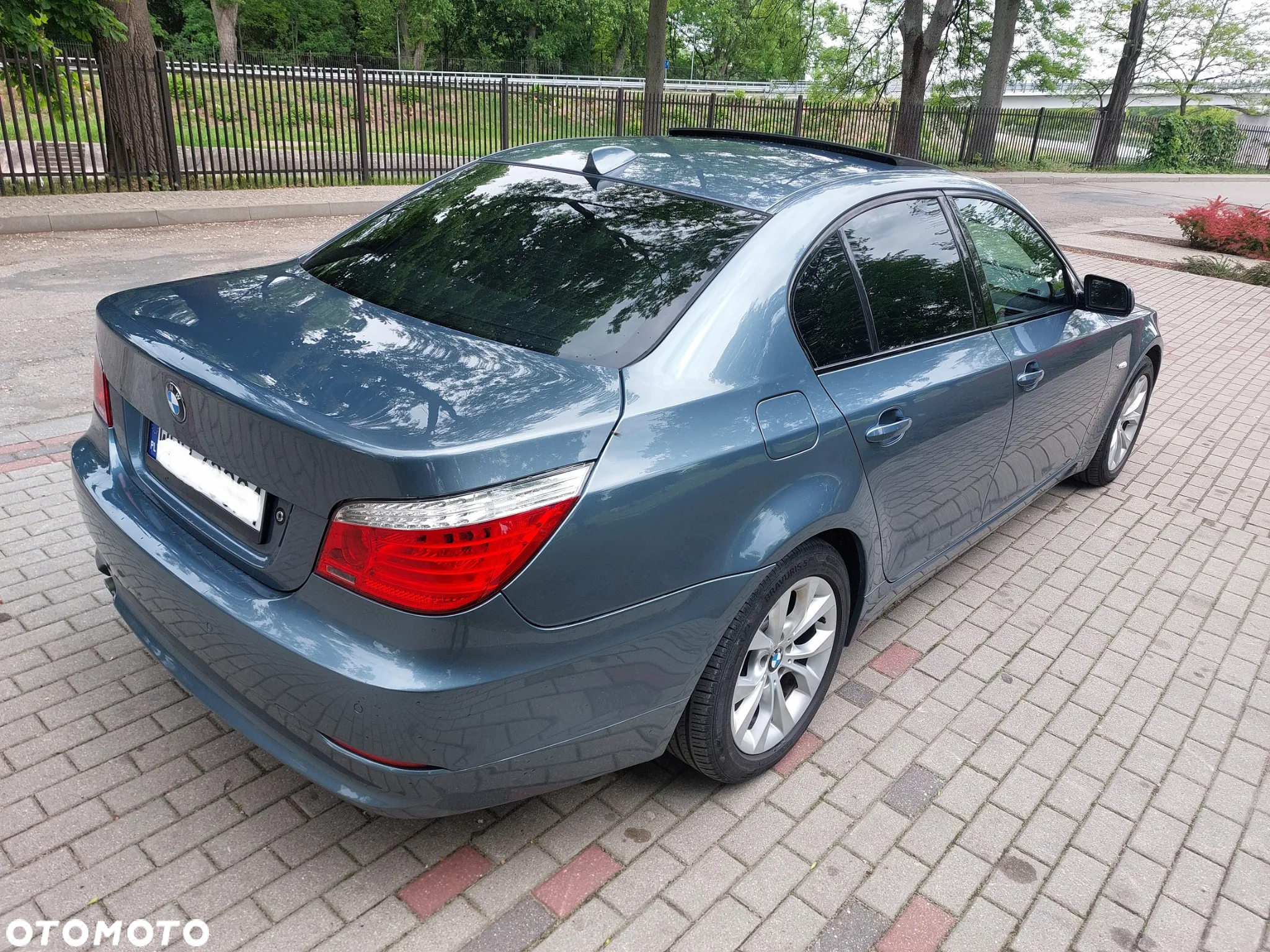 BMW Seria 5 530i xDrive - 7