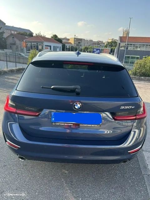 BMW 330 - 3