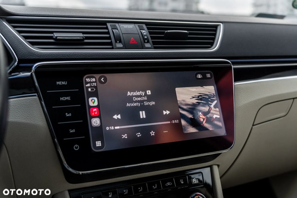 Skoda Superb 2.0 TDI SCR 4x4 L&K DSG - 39