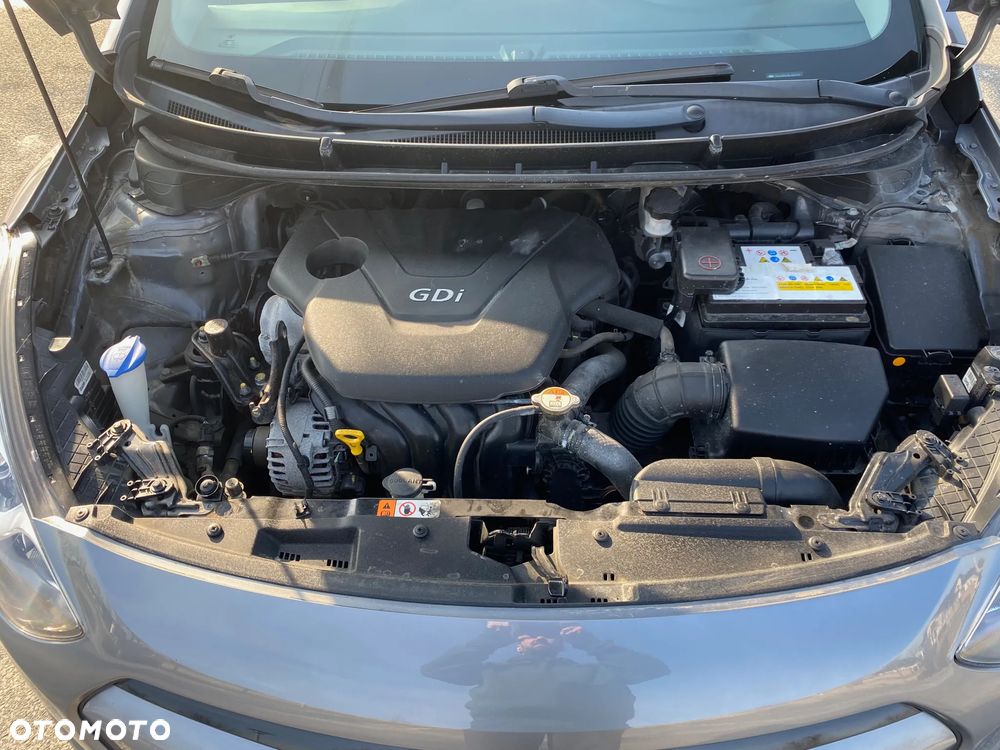 Hyundai i30 blue Kombi 1.6 GDi Style - 15