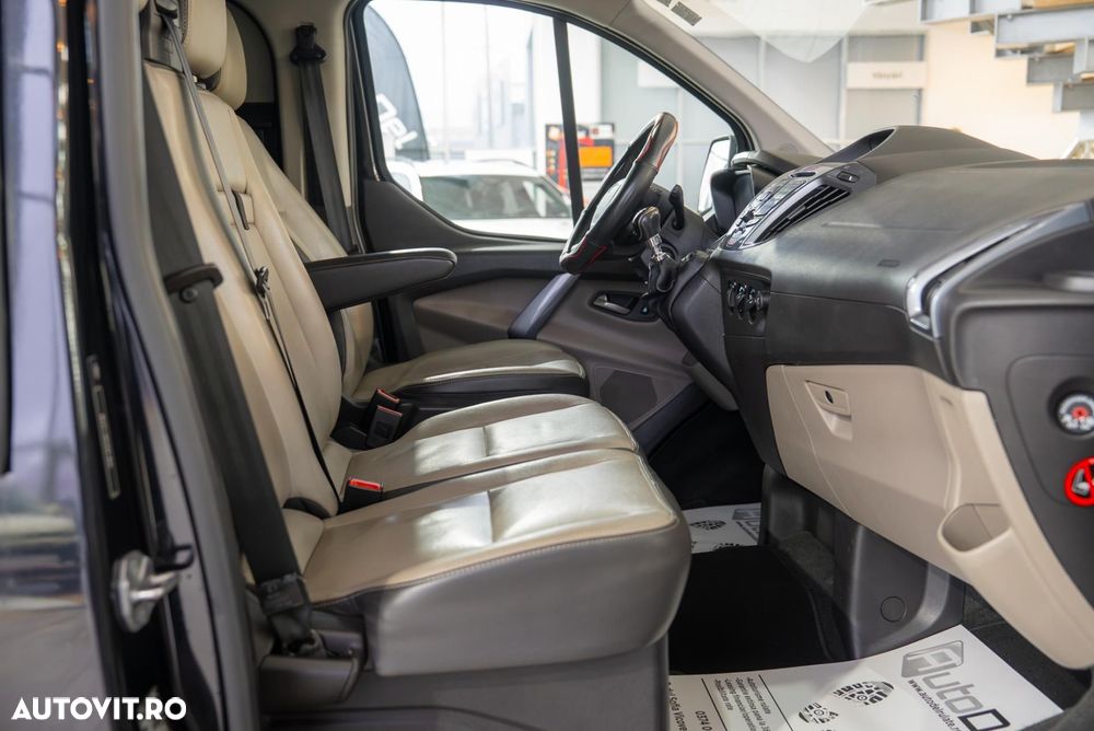 Ford Tourneo Custom 300 L1H1 VA Titanium - 15