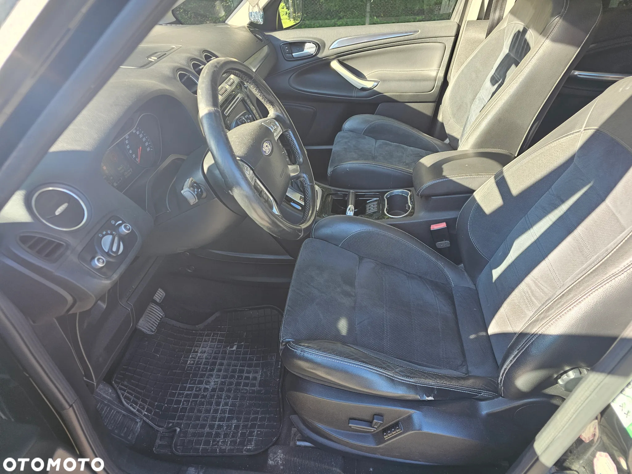 Ford S-Max 2.0 TDCi DPF Titanium - 15