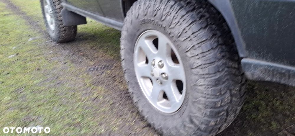 Land Rover Discovery - 18
