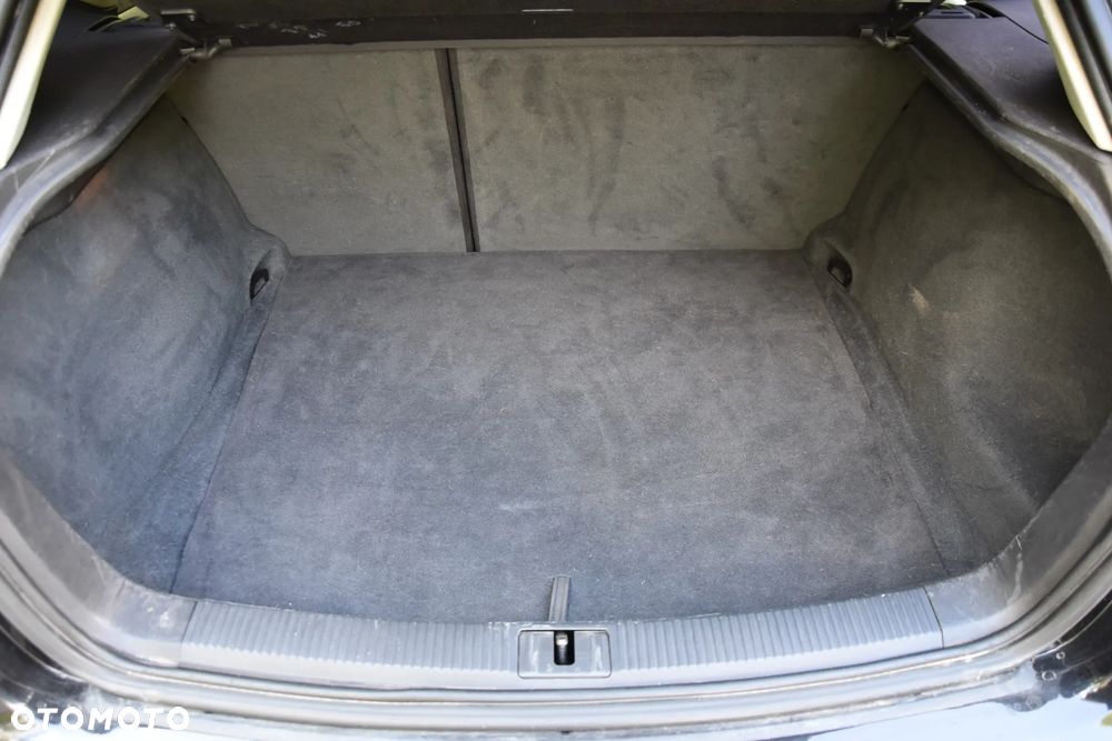 Audi A3 Sportback 2.0 TDI DPF quattro Attraction - 25