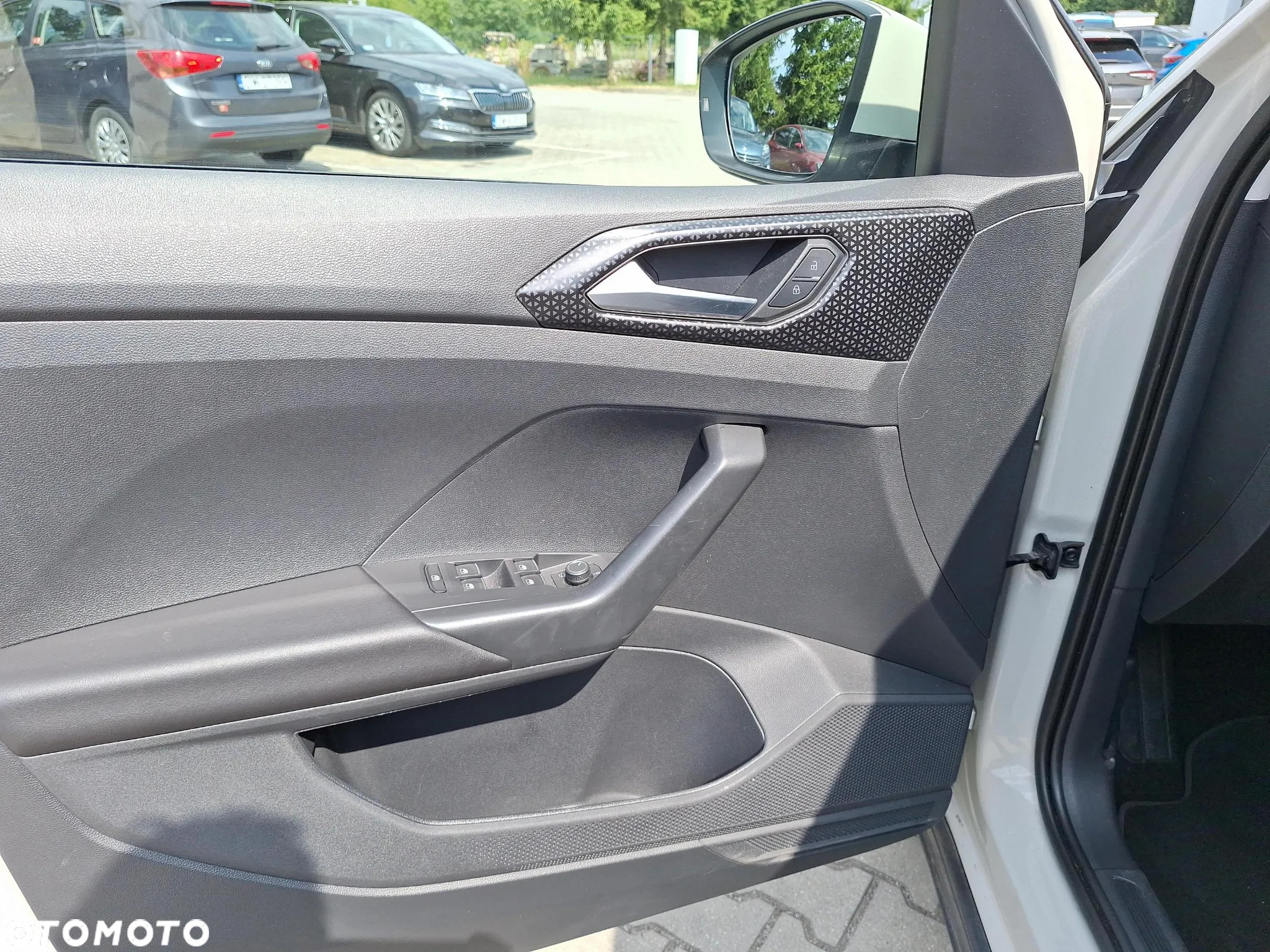 Volkswagen T-Cross 1.0 TSI Style DSG - 10