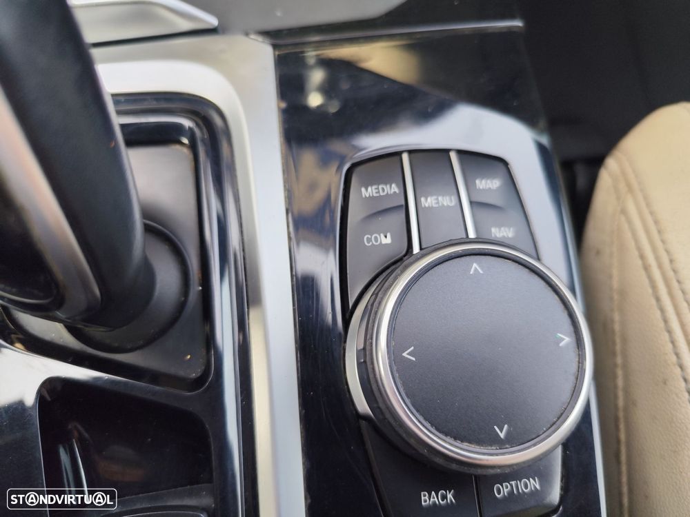 BMW X3 20 d xDrive - 25