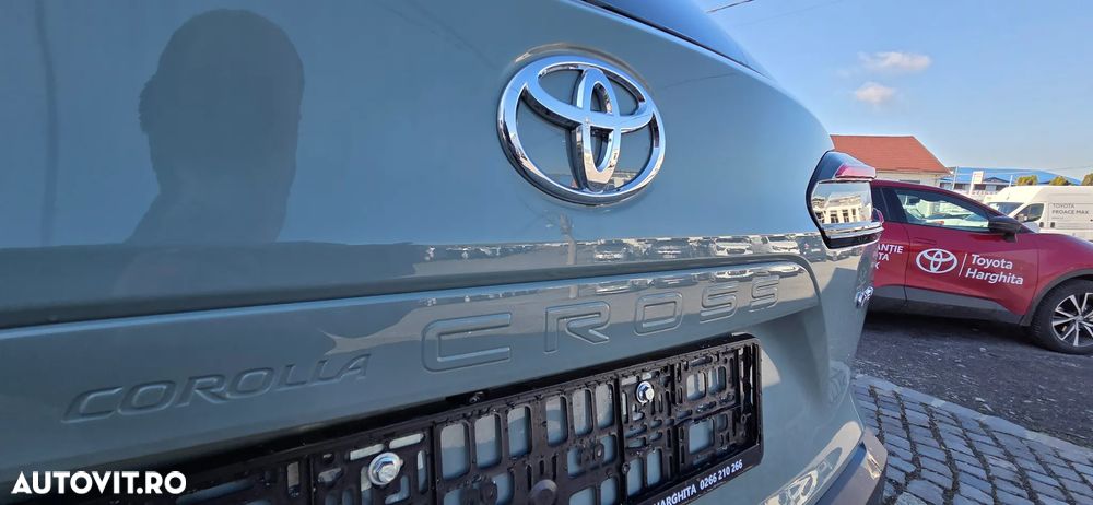 Toyota Corolla Cross - 11