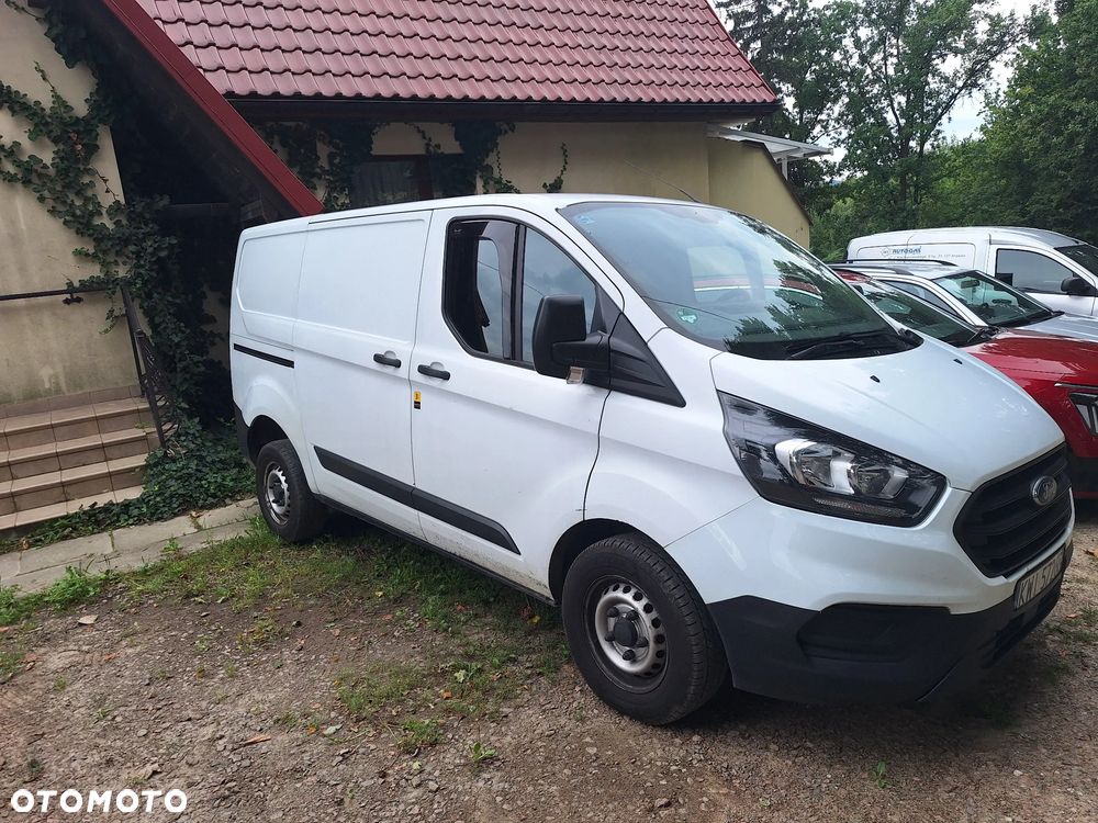 Ford Transit - 1