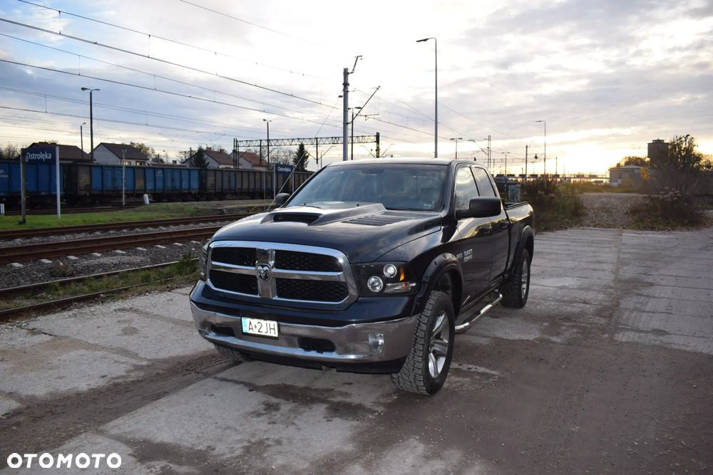 Dodge RAM - 1