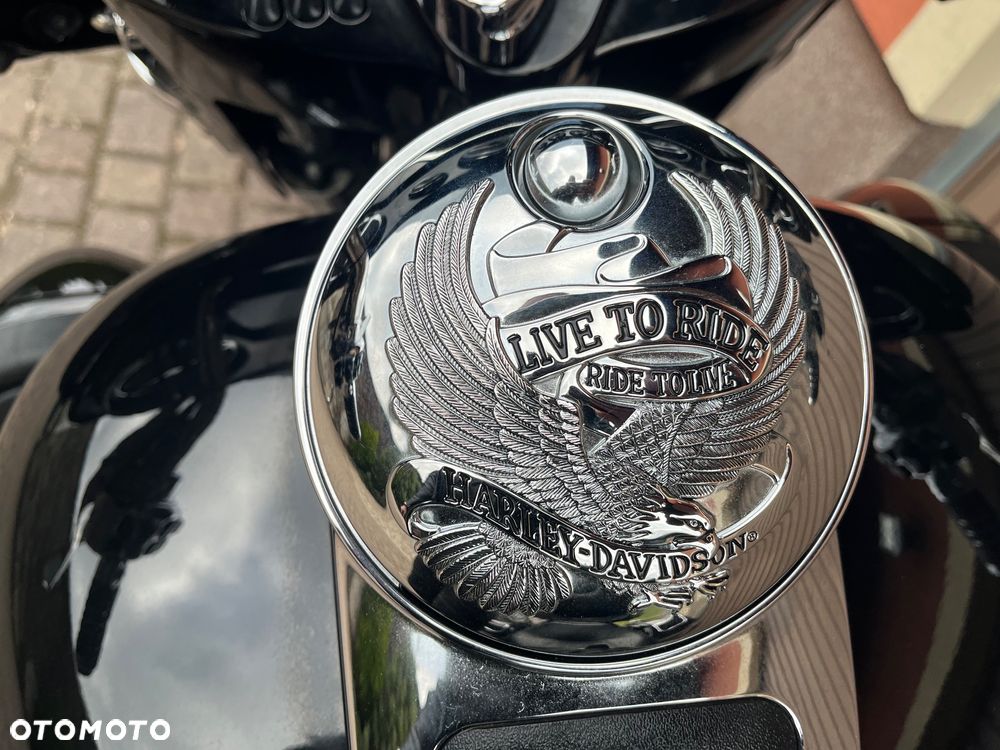 Harley-Davidson Electra - 14