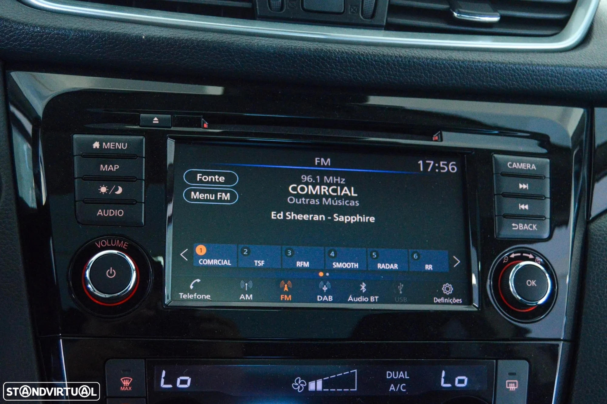 Nissan Qashqai 1.5 dCi N-Connecta J18 - 40