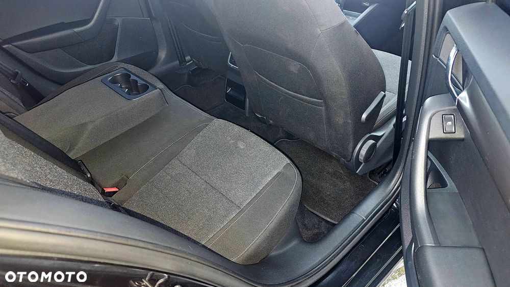 Skoda Octavia Combi 2.0 TDI DSG Edition - 14