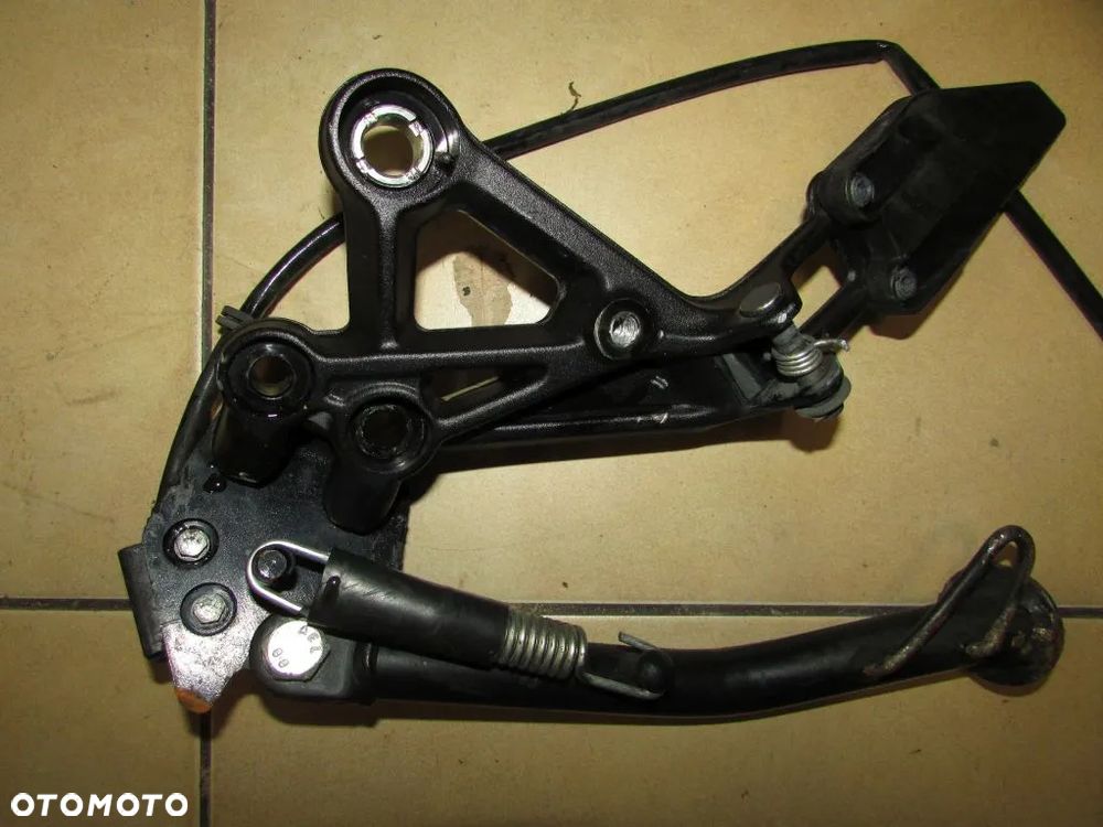 KTM Duke 125 17-23 set lewy przód - 1