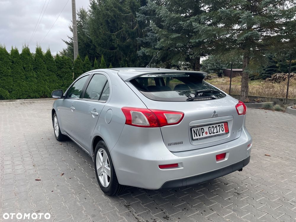 Mitsubishi Lancer 1.8 CVT Instyle - 5
