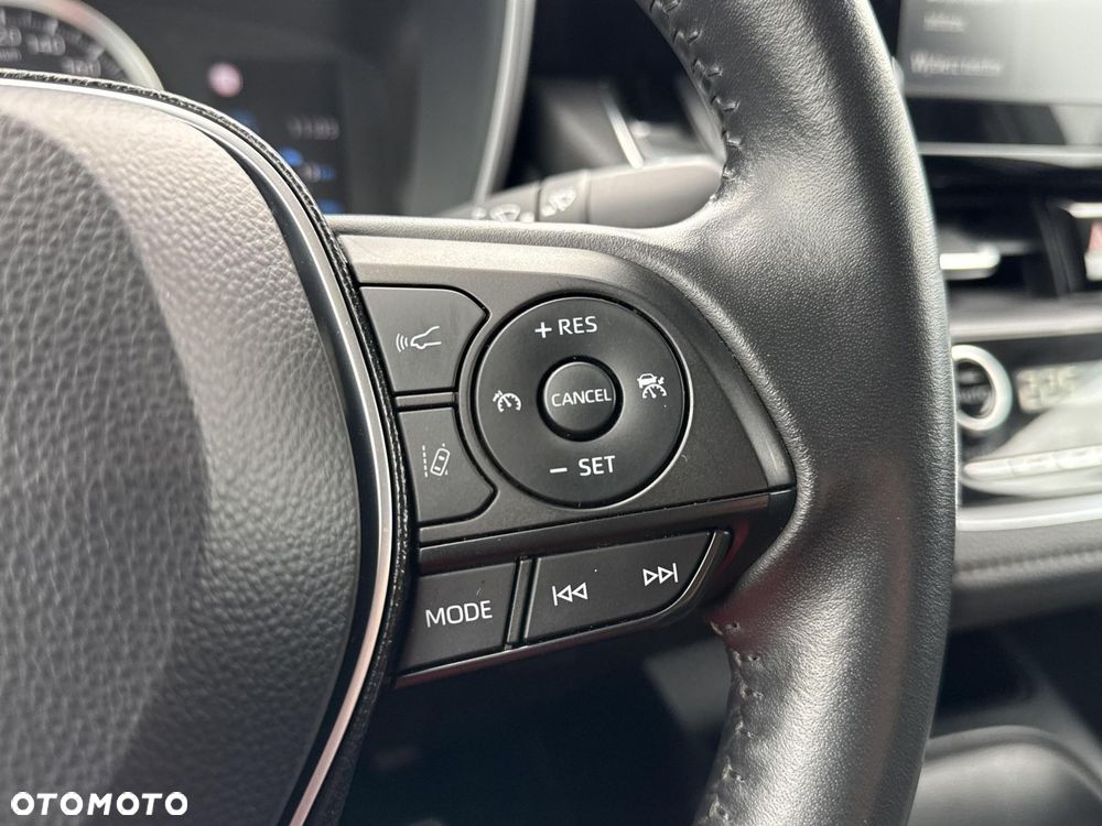 Toyota Corolla 1.8 Hybrid Comfort - 16