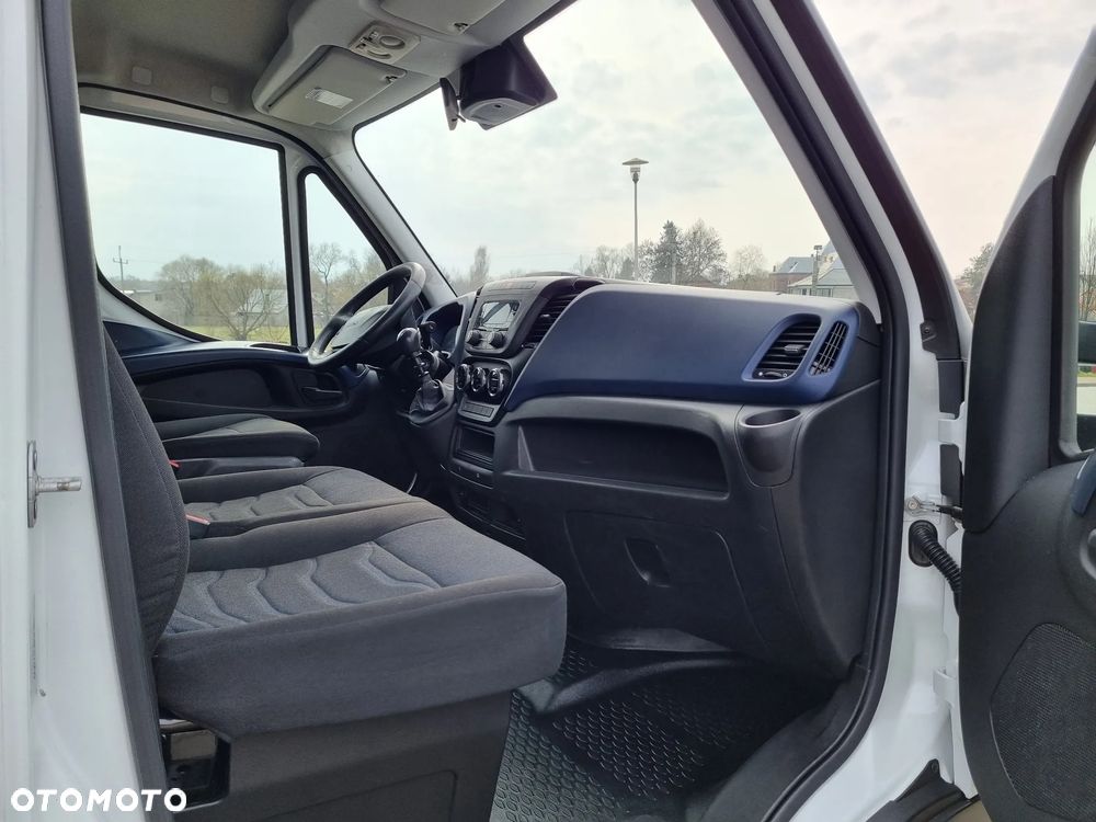 Iveco Daily 50-180 3.0 HPi 180KM 9-Palet Skrzynia dł 4.7 Firanka - 8