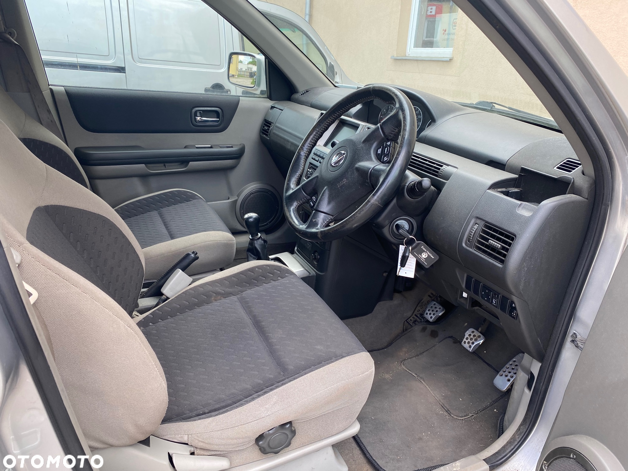 Nissan X-Trail - 5