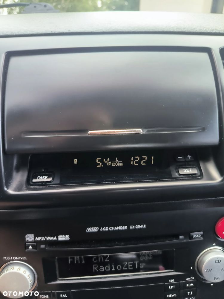 Subaru Outback 2.0D RC 000 - 12