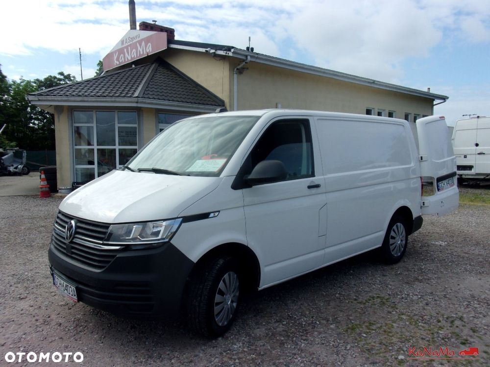 Volkswagen Transporter - 9