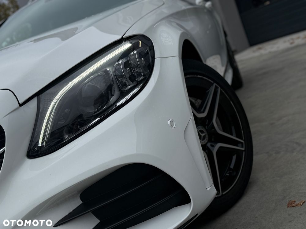 Mercedes-Benz C-Class 2020 photo 5