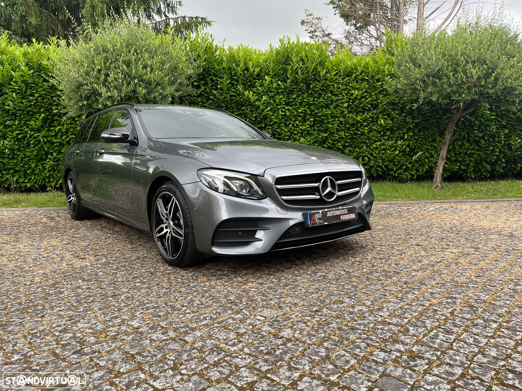 Mercedes-Benz E 220 d AMG Line - 4