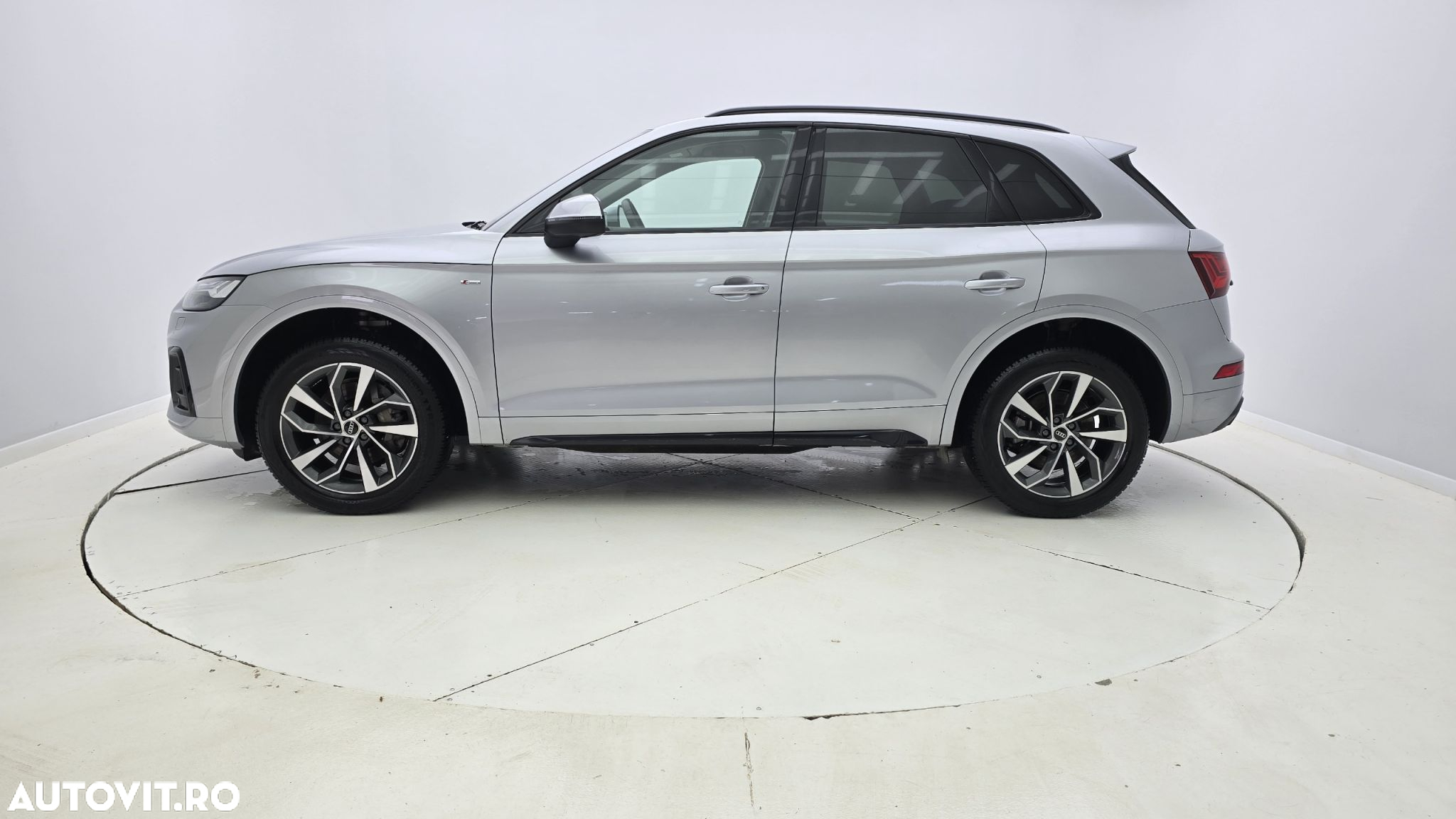 Audi Q5 40 TDI quattro S tronic MHEV S Line - 9